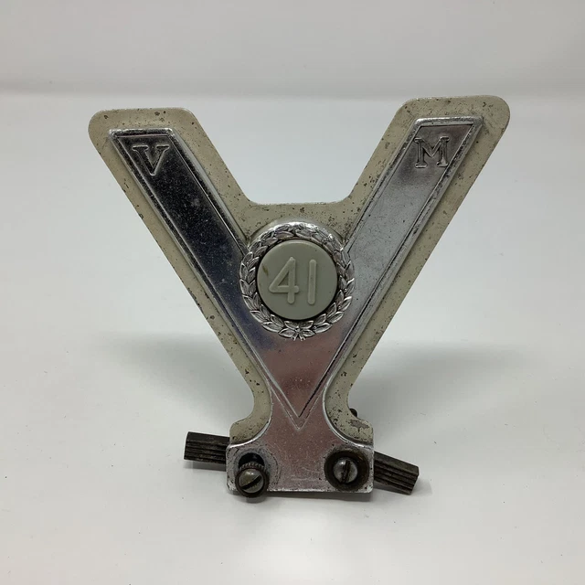 Company of Veteran Motorists カーバッジ 32 ミニ Company of Veteran Motorists カーバッジ 32 ミニ