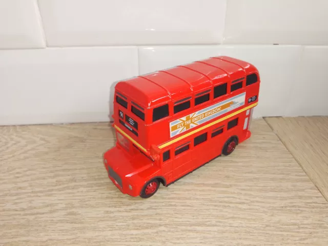 0505211 Disney Pixar Cars métal Mattel double decker bus Topper Deckington III