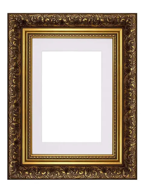 Ornate Swept Antique Style Picture Photo Frames With Mount French  Style