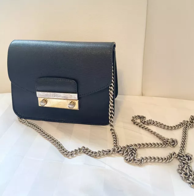 Furla Italy Metropolis Mini Leather Black Crossbody Bag Clutch Purse Gold Strap