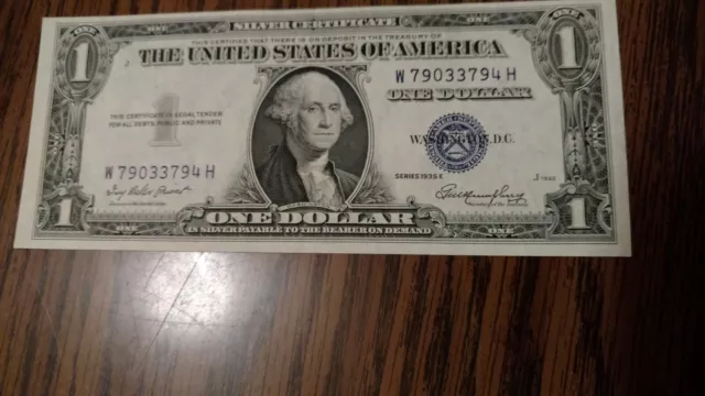 Fr-1614 1935E Silver Certificate Uncirculated. Crisp $1.00 Bill No MOTTO.