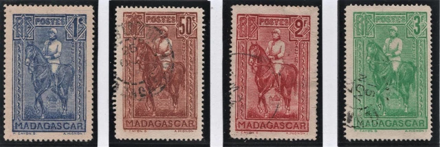 TIMBRE FRANCE COLONIES 1954 Madagascar N° 324-N**.Tb-Vscan R/V-Z222 EUR