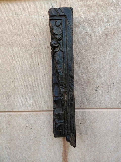 Antique Indian Old Handcrafted Hand Carved Design Wooden Wall Hanging Bracket