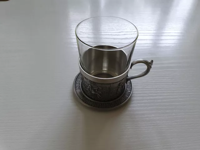 *Wie Neu* Frieling-Zinn Lindenwirtin Teeglas mit Untersetzer, ca.10cm hoch