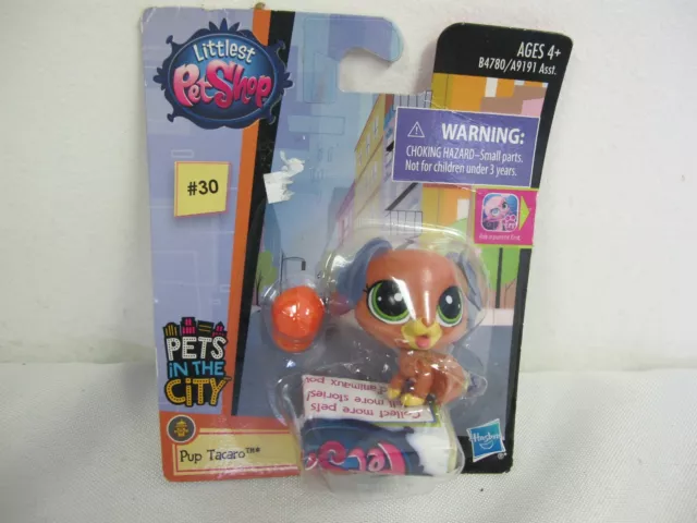 https://www.picclickimg.com/jaMAAOSwYApewYic/Littlest-Pet-Shop-Pets-In-The-City-Pup.webp