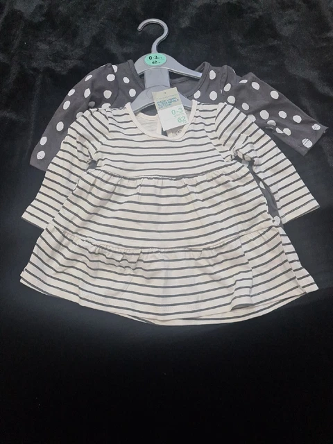 Girls 0-3  Frocks Size 0- 3 Months (p1)