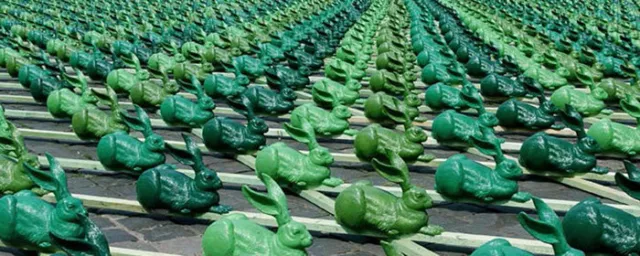 Albrecht Dürer Feld Hase (Young Hare) lebensgroße Plastik Sculpture Ottmar Hörl 2