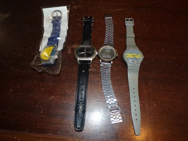 Lot De 4 Montres Publicitaires La Poste Et BNP Lease - Montres Bracelet Homme, Assez Bon état
