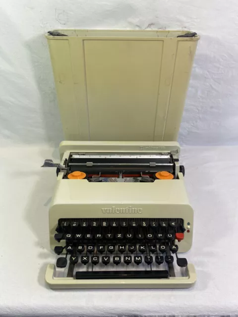 Rare Machine à écrire Olivetti Valentine Blanche typewriter revissée netoyée