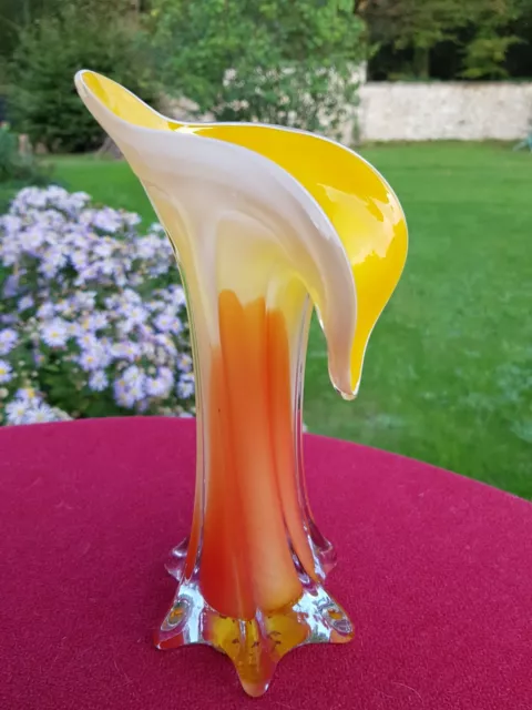 Vase vintage de Murano soliflore en verre soufflé à la bouche Seventies