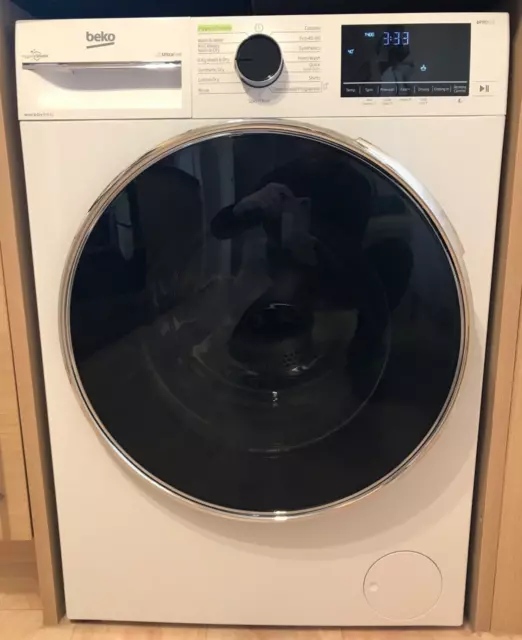 Beko B3D59644UW White Freestanding Washer-dryer - 9 kg wash / 6 kg dry