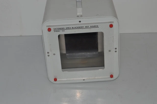 ADVANCED KINETICS EABBH-100 Estesa Area Blackbody Caldo Fonte (GTN59)