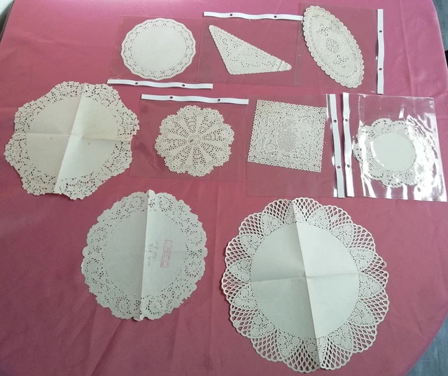 Anciens présentoirs papier pour gâteaux pour Salon de thé année 40