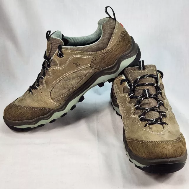 Ecco Ulterra Low EU 40 / US Mens 7 US Womens 9 Gore-Tex Hiking Shoes Yak Leather