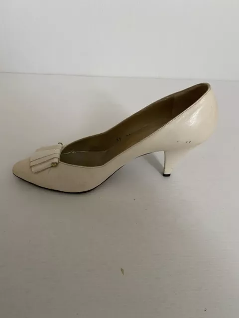 Bruno Magli Womens Heels Shoes Size 39 Free Shipping