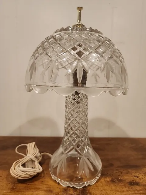 VINTAGE PARLOR BOUDOIR GLASS VANITY TABLE LAMP Scalloped Cut Glass 13” Tall USA