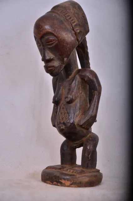 African tribal art, Luba statue from democratic republic of Congo. 9