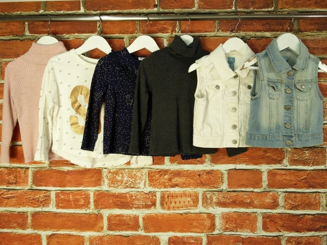 Girls Bundle Age 2-3 Years M&S Next Gap Top T-Shirt Jacket Gilet Kids Set 98Cm