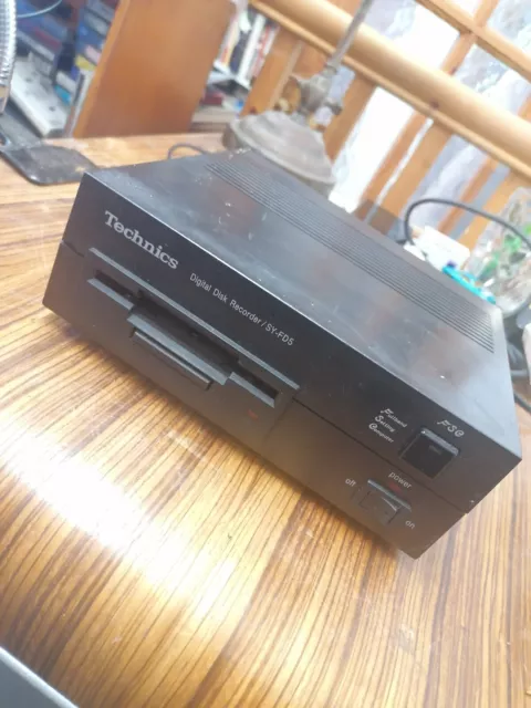 Technics Digital Disk Recorder SY-FD5 Powers On But Untested