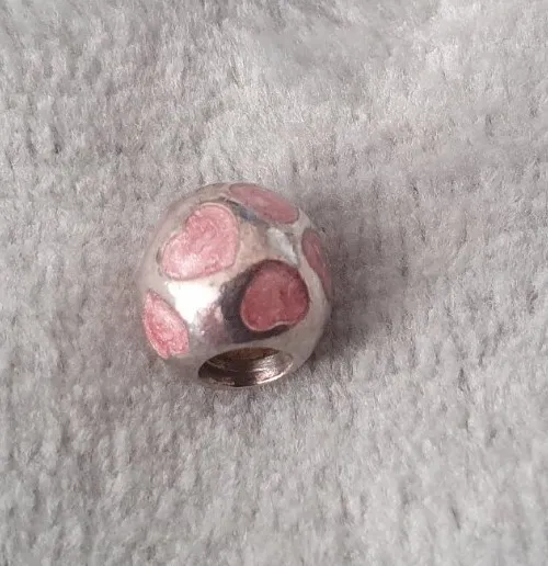 PANDORA - Pale pink 'mother of pearl' hearts charm