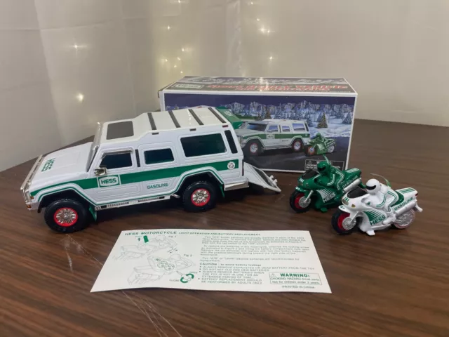 2004 Hess Gasoline Sport Utility Vehicle and Motorcycles HESS TRUCK NEW in Box