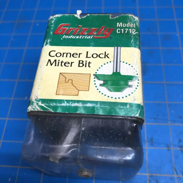 Grizzly 2 1/4" HEIGHT  1/2" SHANK Corner Lock Miter ROUTER BIT C1712