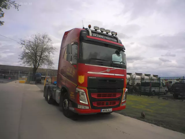 2016 Volvo FH 6x2 540 rearlift tipping gear