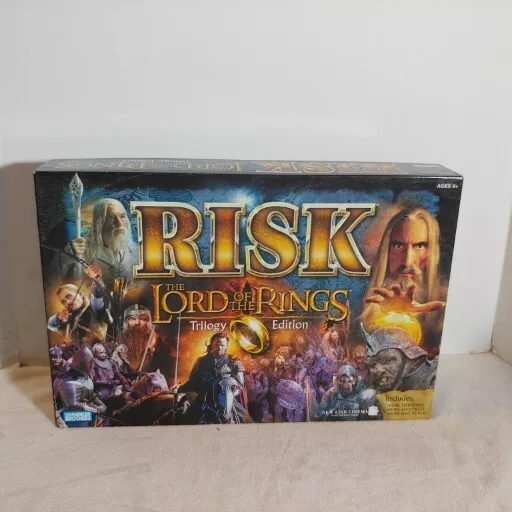 Risk The Lord of the Rings Trilogy Parker Brothers Complete Great Condion 2002