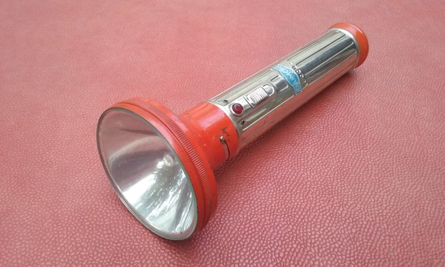 DAIMON FOCUS Lampe Torche/Flashlight/Taschenlampe Vintage Années 60' 70' | eBay