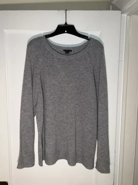 Theory Womens  Cashmere Sweater Gray  Amistair Size  L. c627