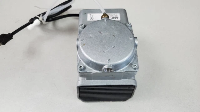 GAST , Dry-Vacuum pump, DOA-P707-AA, 2Z866, 115Vac, 4.2A, 60Hz