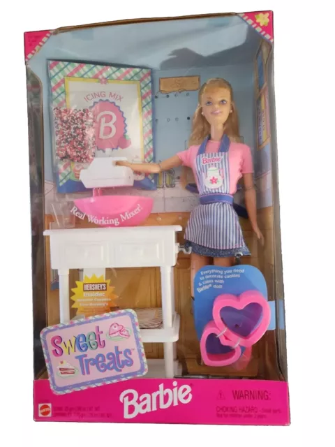 1998 Sweet Treats Barbie Doll Kitchen Set Mattel NEW IN BOX