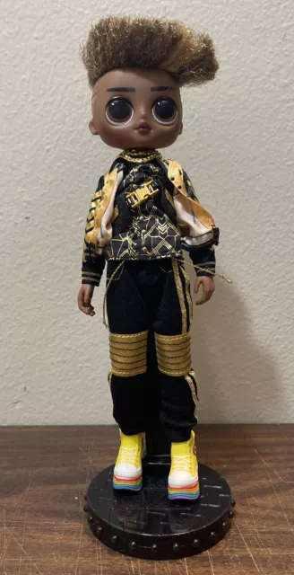 LOL Surprise OMG Guys Fashion Doll Prince Bee Series 2 w/ 20 Surprises New 2022