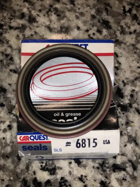 6815 National Oil Seal new in Carquest box ! Free shipping !