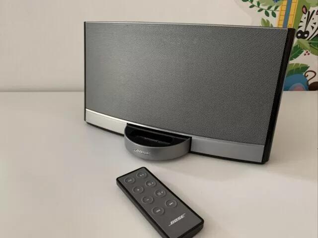 BOSE SOUNDDOCK PORTABLE digital music system Series 1 N123 20.00
