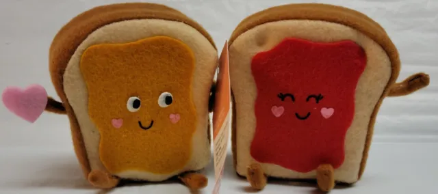 2022 Spritz Valentine's Day Decor Figure Peanut Butter & Jelly Love Couple Pairs