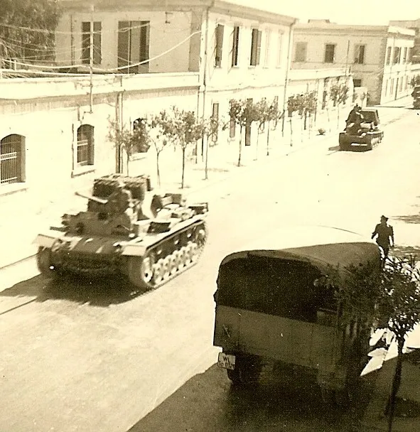 **RARE! GERMAN AFRIKA Korps Pzkw.III Panzer Tank Passing on Street ...