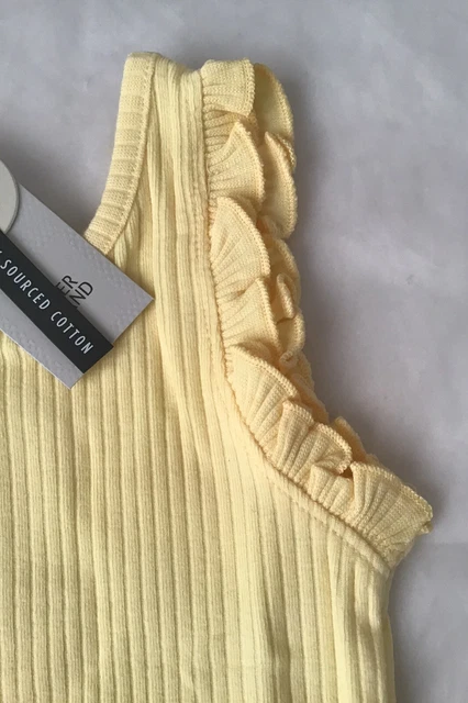 River island mini girls aged 3-4 years yellow frilly top jeans shorts set BNWT 3