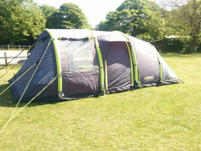 URBAN ESCAPES 6 person Air Tent Large Family NEW 300.00