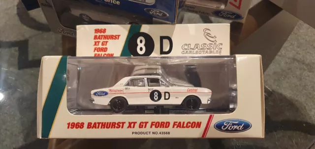 Classic Carlectables 1:43 1968 Bathurst Xt Gt Ford Falcon 8D #1036/1250.