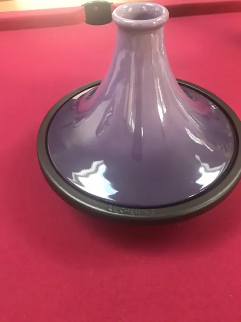 Le Creuset Tagine 27 cm 2,3 L púrpura/lila (agotado) nuevo
