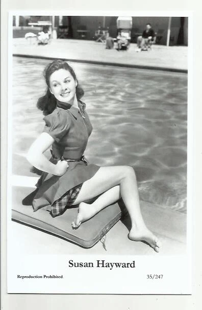 (B1) Susan Hayward Swiftsure Photo Postcard (35/247) Filmstar Pin Up Glamour
