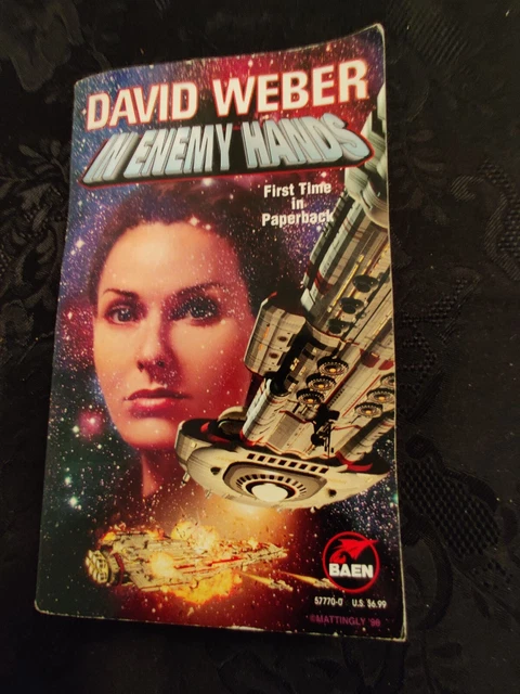 In Enemy Hands (Honor Harrington Series, Book 7) by David Weber