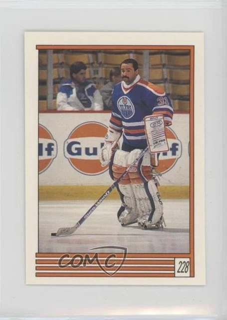 1989-90 O-Pee-Chee Album Stickers Grant Fuhr #228 HOF
