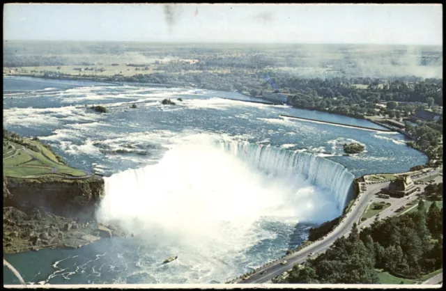 Niagara Falls (Ontario) CANADIAN HORSESHOE FALLS Ontario, Canada 1977 2