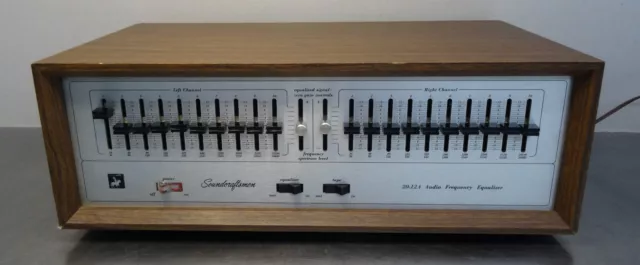 Soundcraftsmen Audio Frequency Equalizer 2012A Wood Case