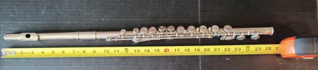 Artley 18-0 Silver Plated Student Level Flute With Case Made In U.s.a. Artley 18-0 Silver Plated Student Level Flute With Case Made In U.s.a.