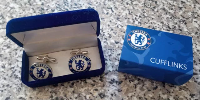 NEW UNUSED: 2009 Chelsea FC Official Merchandise Cuff Links in Blue Suede  Case