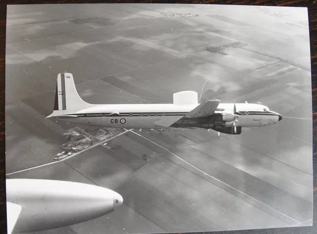 Aviation. Photo Avion Douglas Dc 7 Armor (1) *