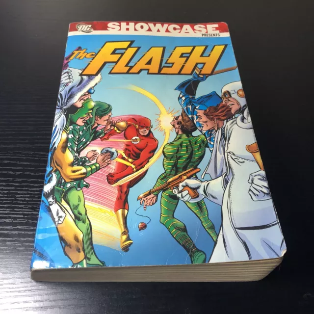Showcase Presents The Flash Vol 3 TPB (2009, DC) Collects Flash #141-161